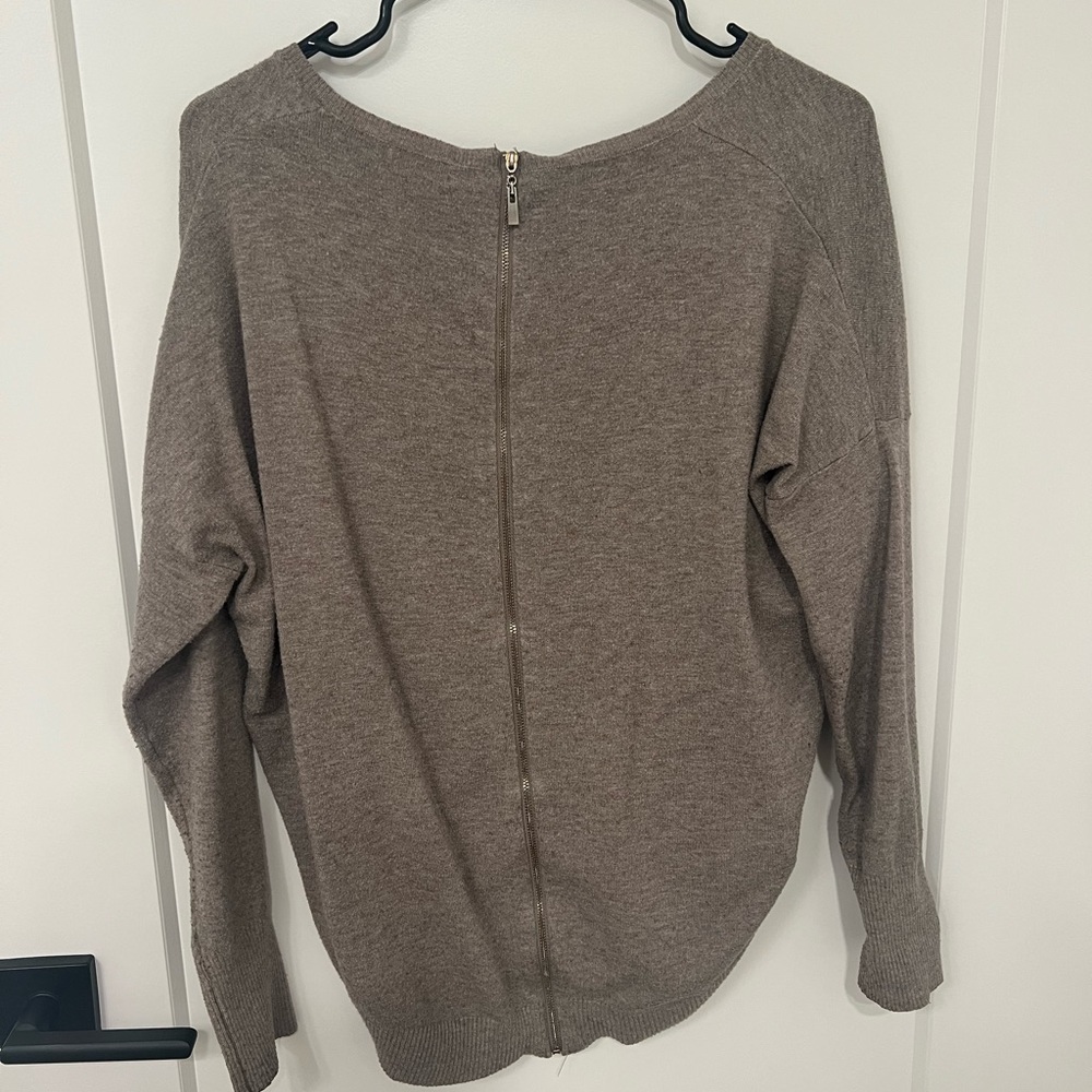 Sweater - Picture 2 of 2